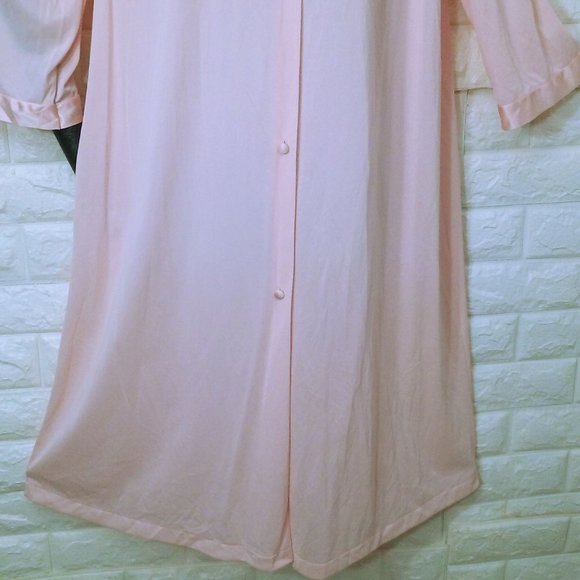 Vintage 70s Vanity Fair Dressing Gown Robe -L Pocket Collar Floral LS Nylon Pink - Picture 8 of 11